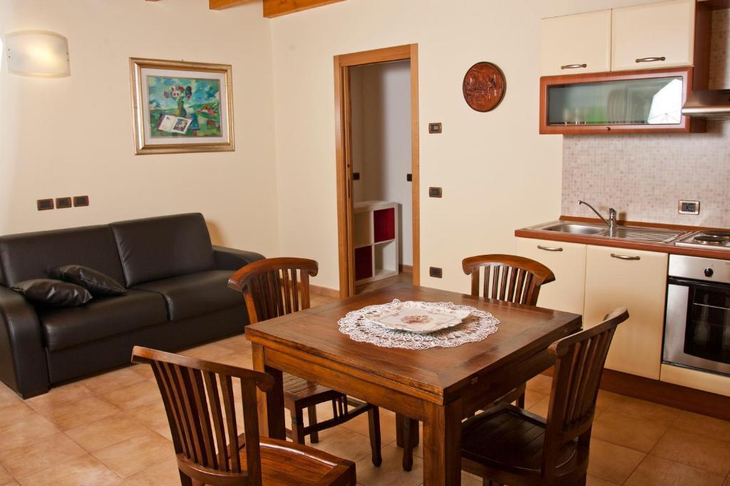 Agriturismo Radamez Monzambano Quarto foto