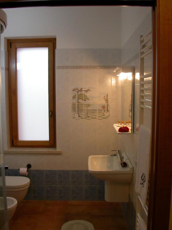 Agriturismo Radamez Monzambano Quarto foto